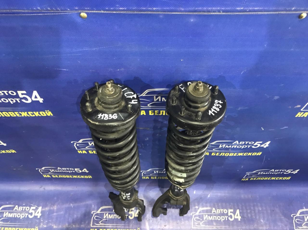 Стойка передняя правая Honda TORNEO 1997-2002