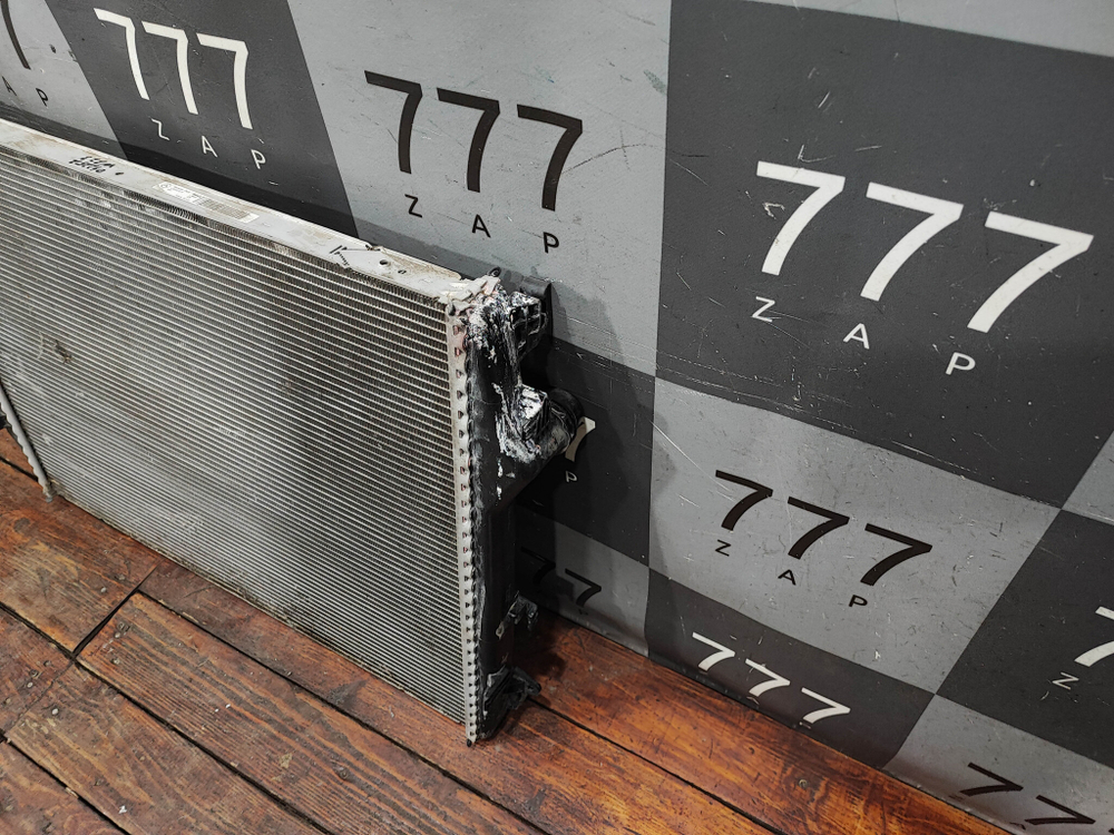 Радиатор двигателя Mercedes S-Class (W223) 20-нв Б/У Оригинал A0995009000