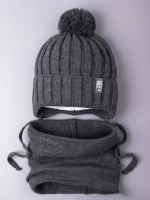 Шапка для мальчика осенняя вязаная и снуд