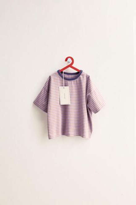 ZARA TIMELESS - ПОЛОСАТАЯ ФУТБОЛКА С КОНТРАСТНЫМ ВОРОТНИКОМ, СВЕТЛО-СИРЕНЕВЫЙ