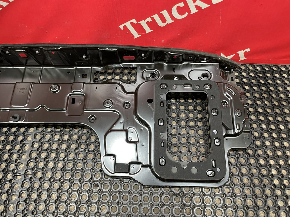 Панель кабины 2018г.