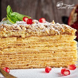 Классический Торт Наполеон на заказ Кондитерская Sweet Visors Сладкие Козырьки Светланы Дегтеревой СПБ торты на день рождения, юбилей, детский праздник. Торты и десерты для мужчин, девушек, мальчиков и девушек. Большой выбор десертов