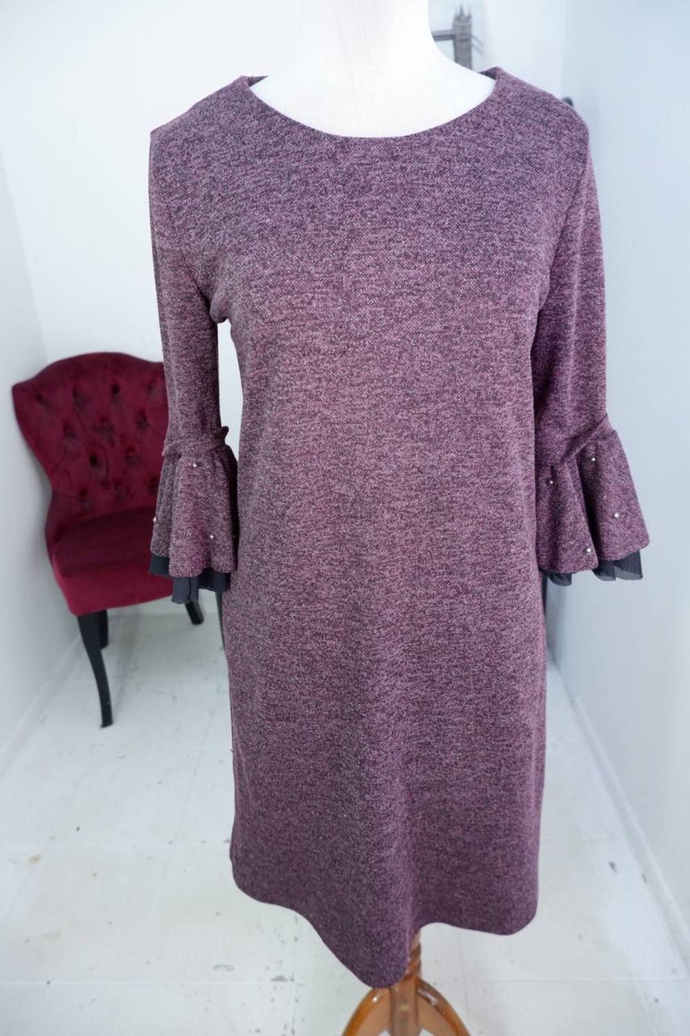 Платье Suprez с красивыми рукавами, визуально 48 размер