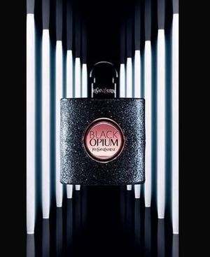 Yves Saint Laurent Black Opium Eau De Parfum