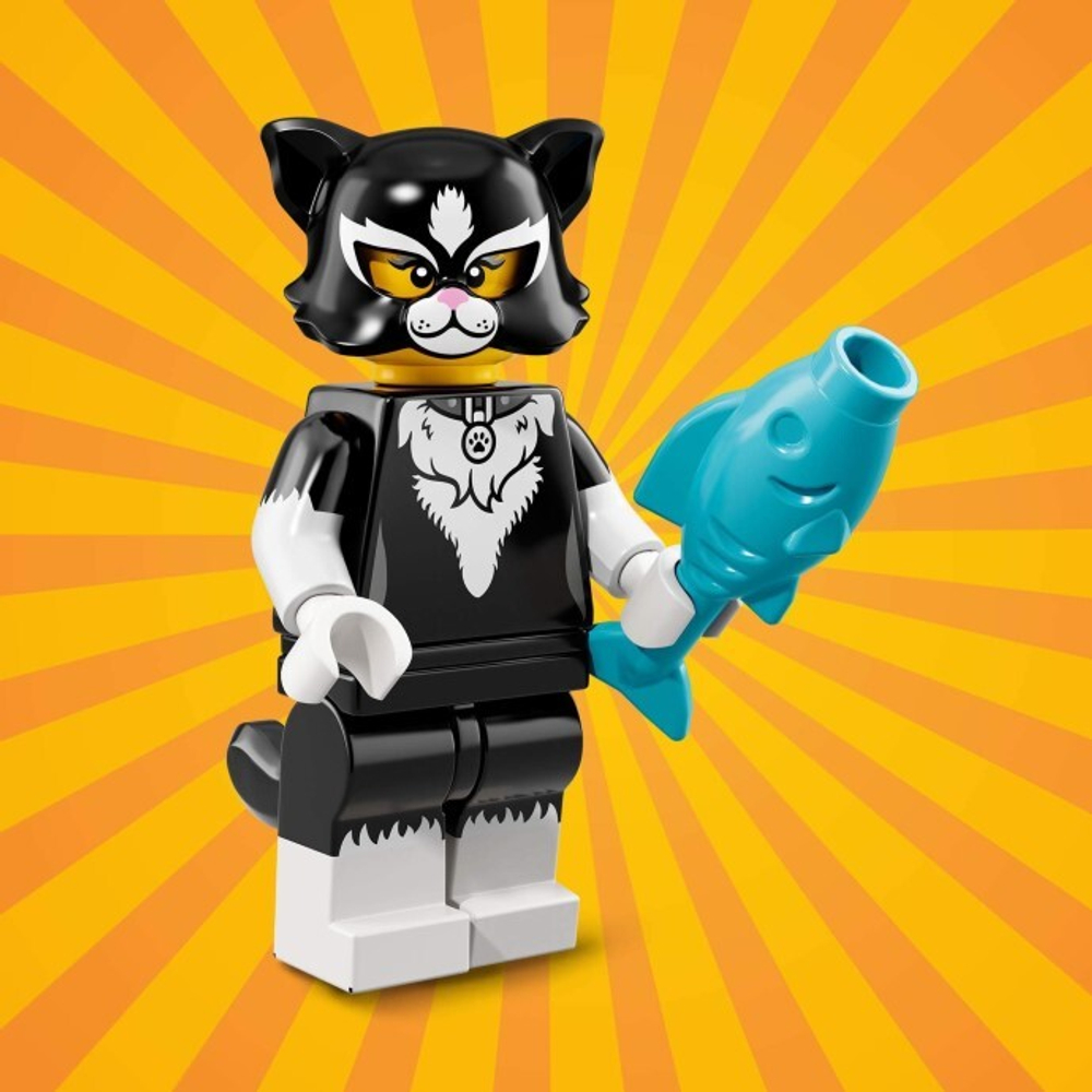 Минифигурка LEGO     71021 - 12 Девушка в костюме кошки