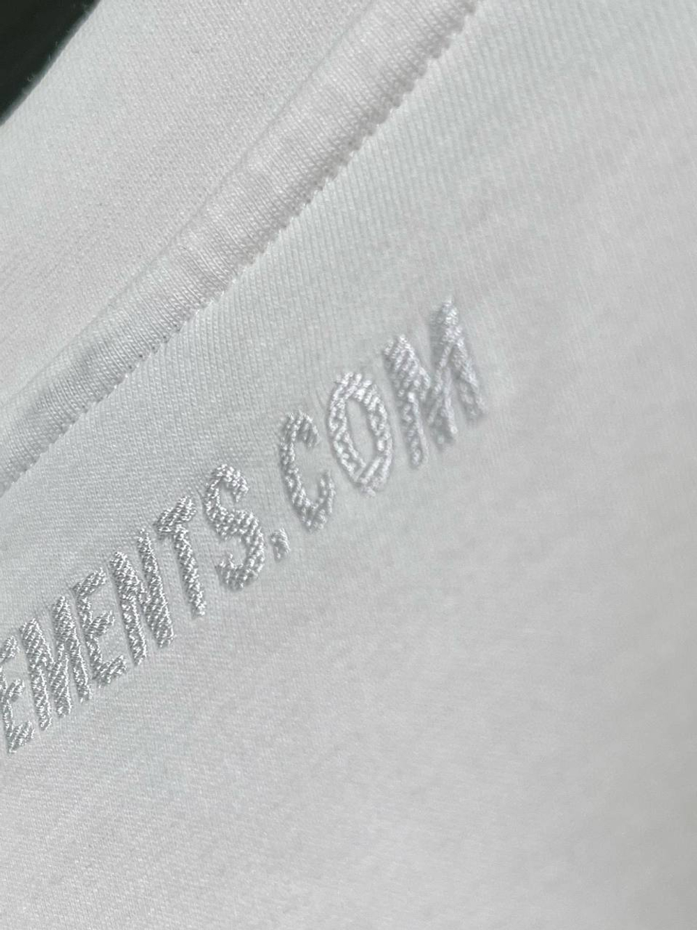 Футболка Vetements