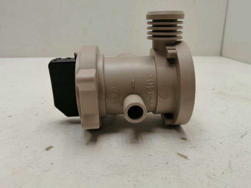 HWD80-BP14979 кт108 Улитка сливного насоса для стиральной машины Haier HWD80-BP14979 б/у