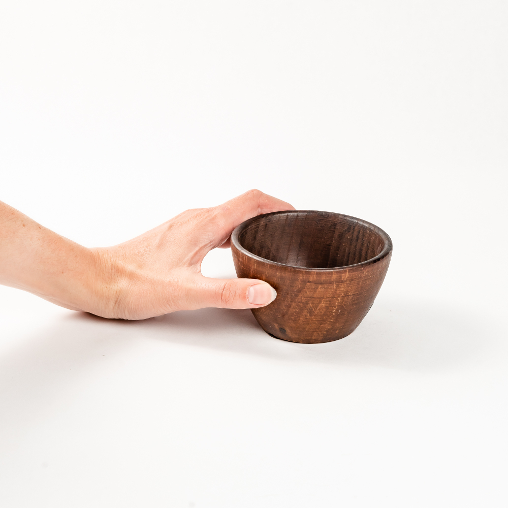 Деревянная чаша-тарелка из сибирского кедра 10 см. T183