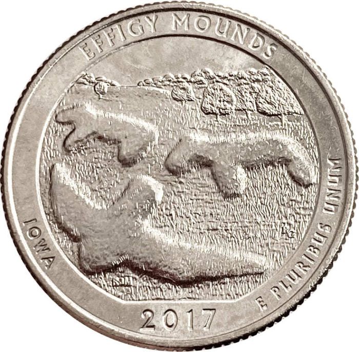 25 центов (1/4 доллара, квотер) 2017 США «Национальный парк Эффиджи Маундс» (P) (36-й парк)