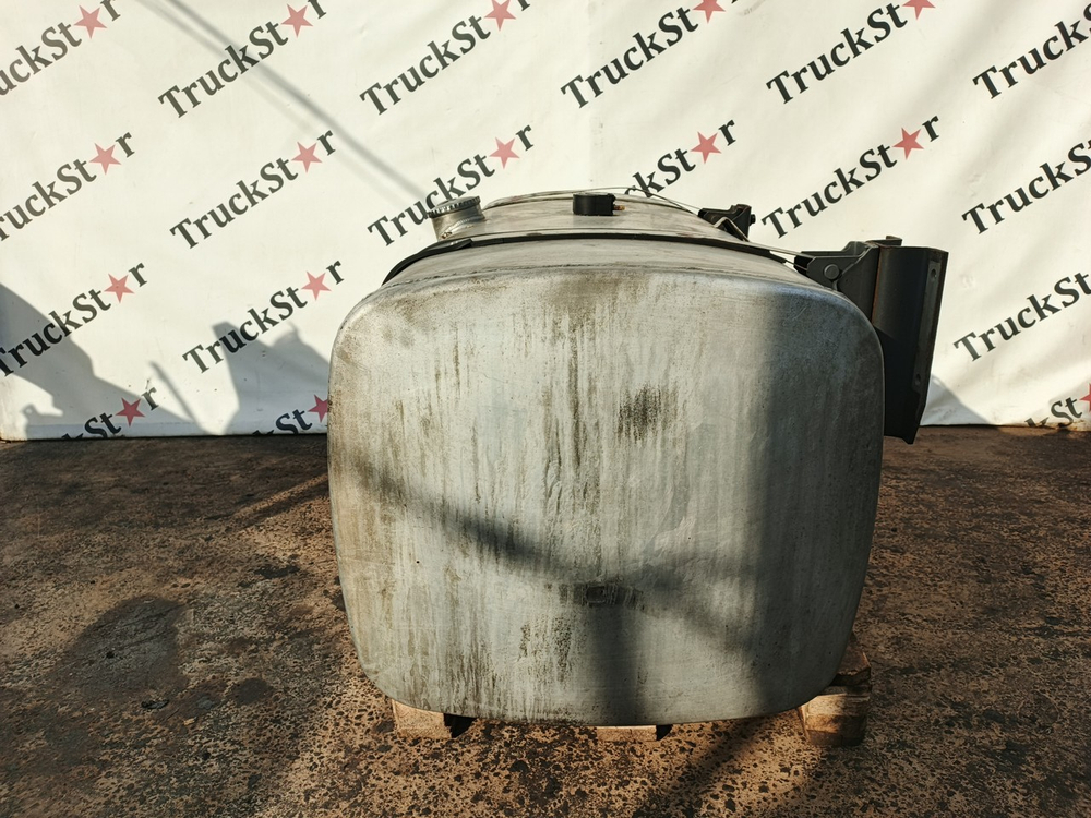 Бак топливный 590L 2020г.