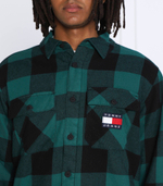 утепленная рубашка Tommy Jeans - зеленый(DM0DM15132)