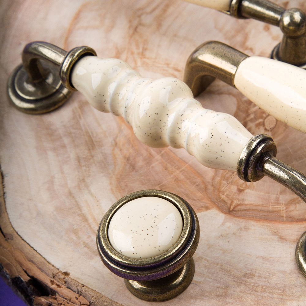 Ручка-скоба с фарфором, 96мм, оксидированная бронза/бежевый