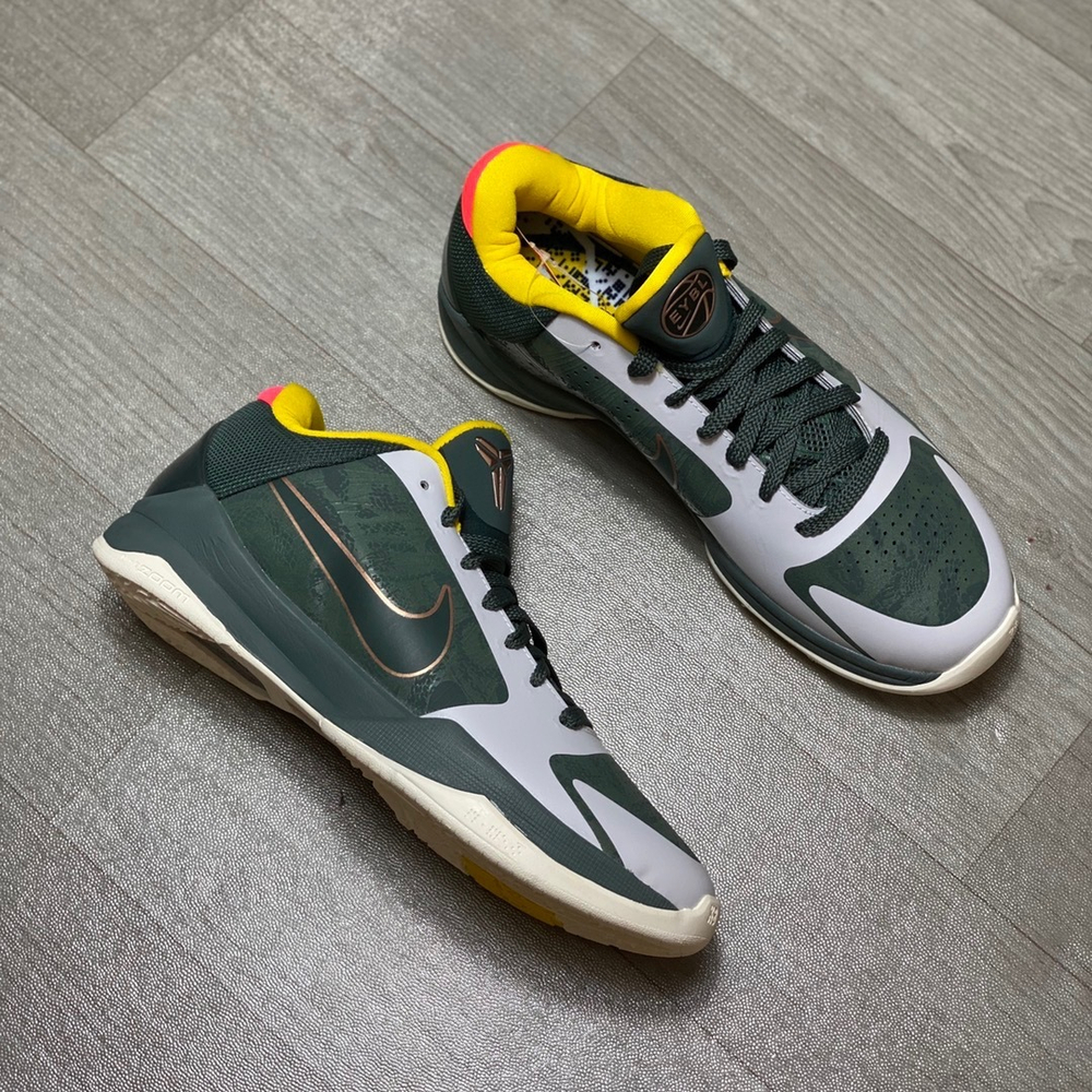 Nike Kobe 5 Protro EYBL “Forest Green”