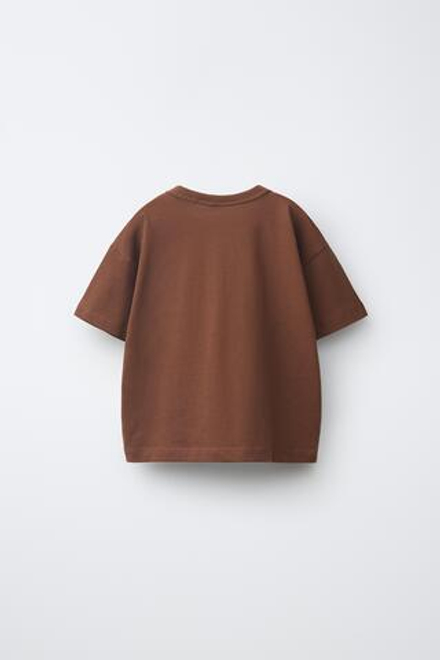 ZARA ФУТБОЛКА С АНИМАЛИСТИЧНЫМ ПРИНТОМ, ШОКОЛАДНЫЙ