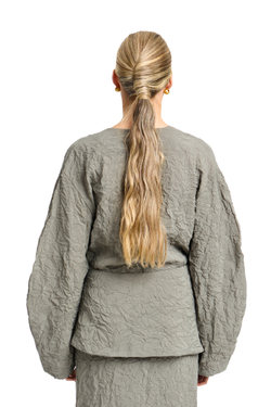 Платье maxi с баской Invitation olive