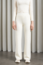 3996 Брюки женские (молочный)