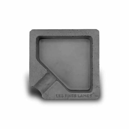Пепельница Le Petit MONAD - Anthracite Concrete Ashtray