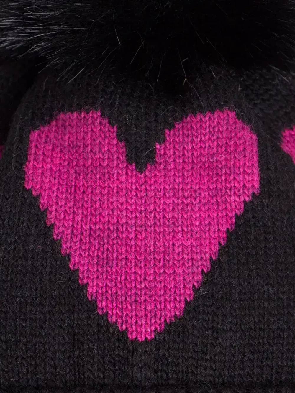 Шапка детская зимняя и манишка