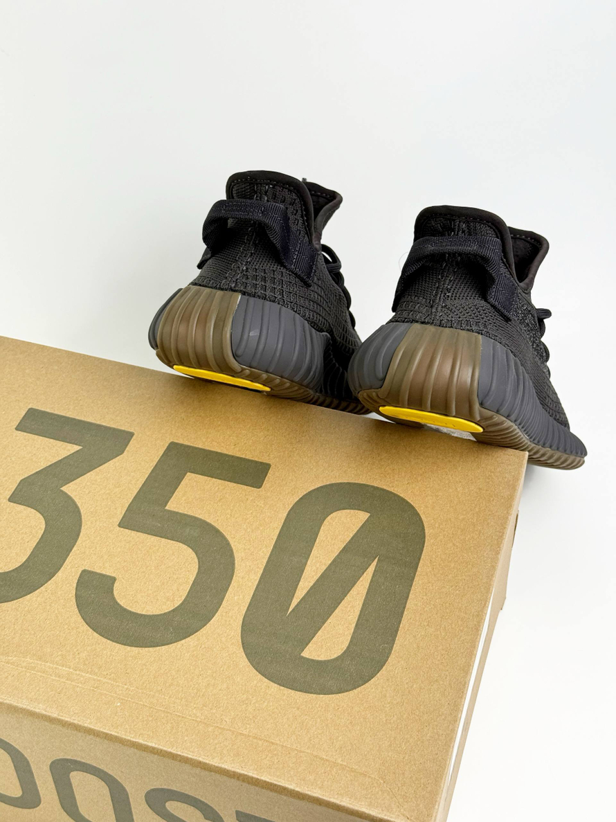 Кроссовки Adidas Yeezy Boost 350 #B227 (черн.)