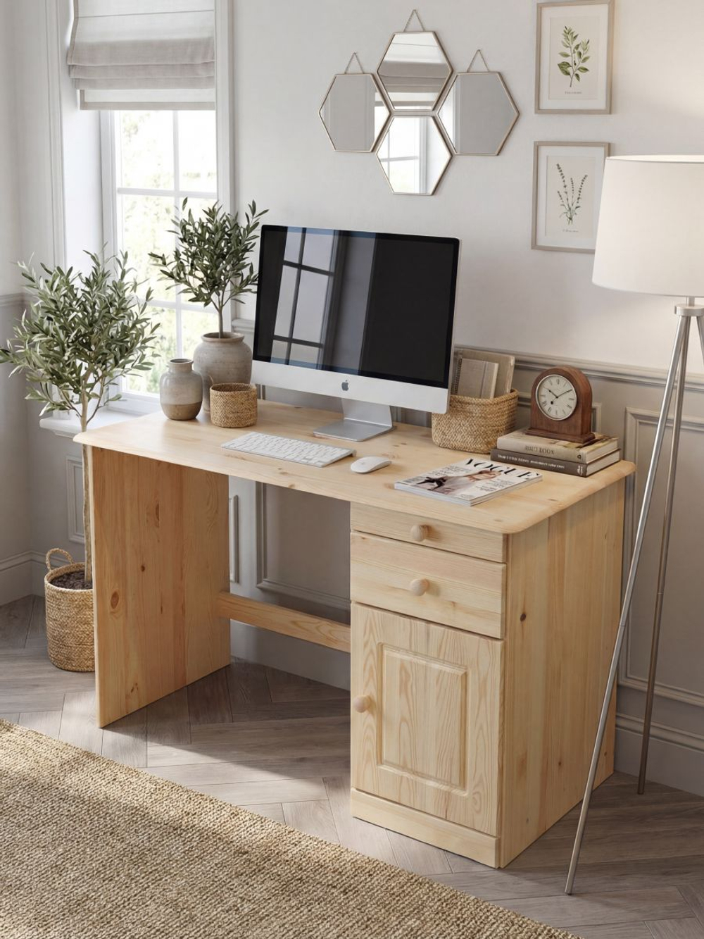 Стол компьютерный, 110х55х74, Вадим, из массива дерева, с ящиком и тумбой, лакированный, Dipriz