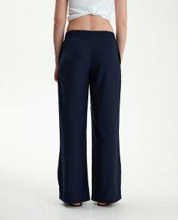 Лёгкие широкие брюки на резинке