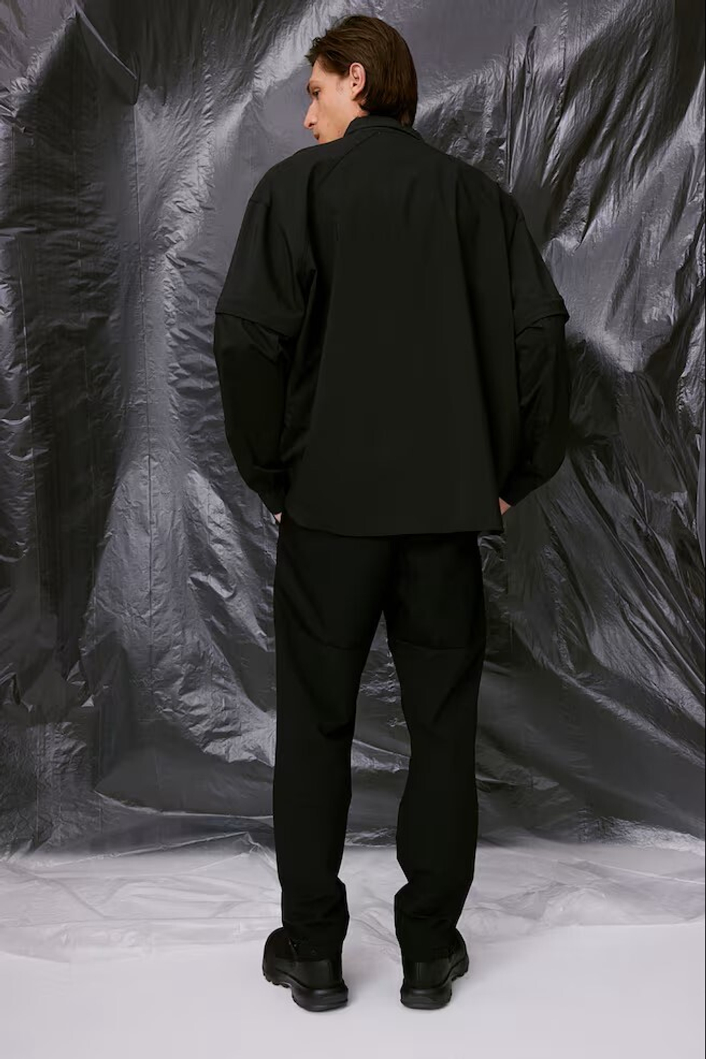 H&M Водонепроницаемые брюки Regular Fit™, черный