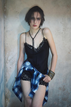 ZARA X KATE MOSS ШЕЛКОВЫЙ ТОП, ЧЕРНЫЙ