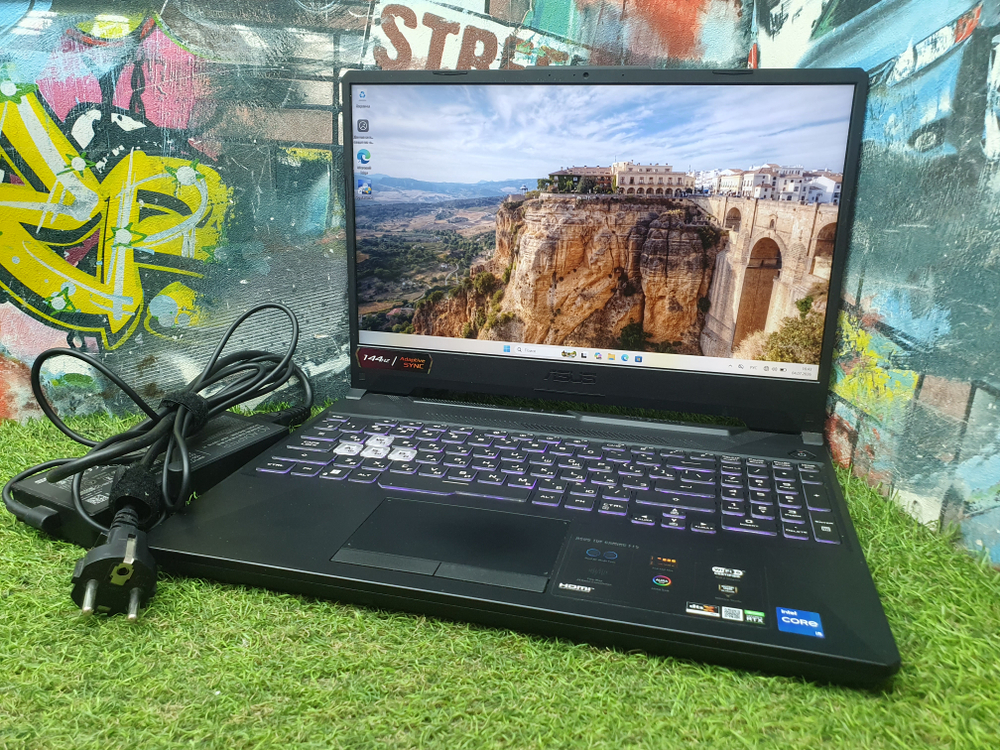 игровой ASUS i5-11/8Gb/RTX 3050 4Gb/FHD/144Hz/TUF Gaming F15 FX506HC
