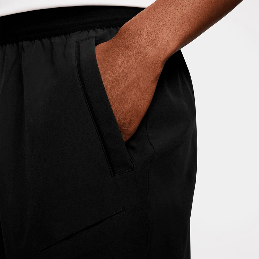 ОДЕЖДА ДЛЯ ТЕННИСА Мужская, Шорты NIKE COURT DRI FIT ADVANTAGE SHORT 8 .