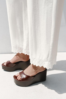 ZARA БРЮКИ ИЗ РАМИ С КРУЖЕВНОЙ ОТДЕЛКОЙ, ЖЕЛТОВАТО-БЕЛЫЙ