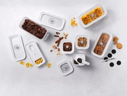 Zwilling Набор пластиковых контейнеров Fresh & Save Cube S серый EAN 4009839665448