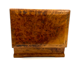 Шкатулка довоенная.  Кап, столярная работа. СССР. Первая половина XX в.