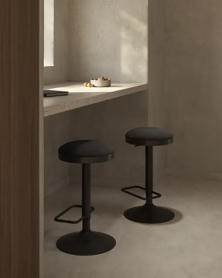 Барный табурет Zaib, 58-80 см, черный шенилл, черная ножка