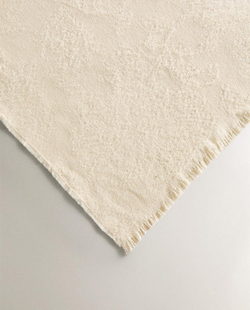 Zara Home - Жаккардовое одеяло с цветочным рисунком, экрю, 140x190 см