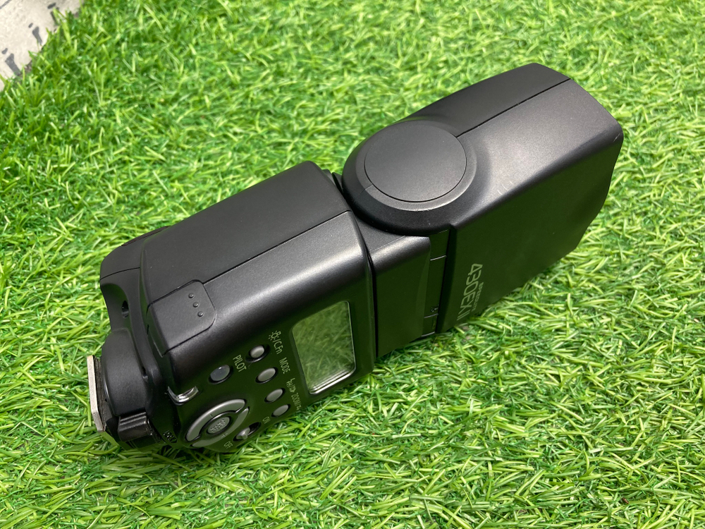 Canon Speedlite 430EX II