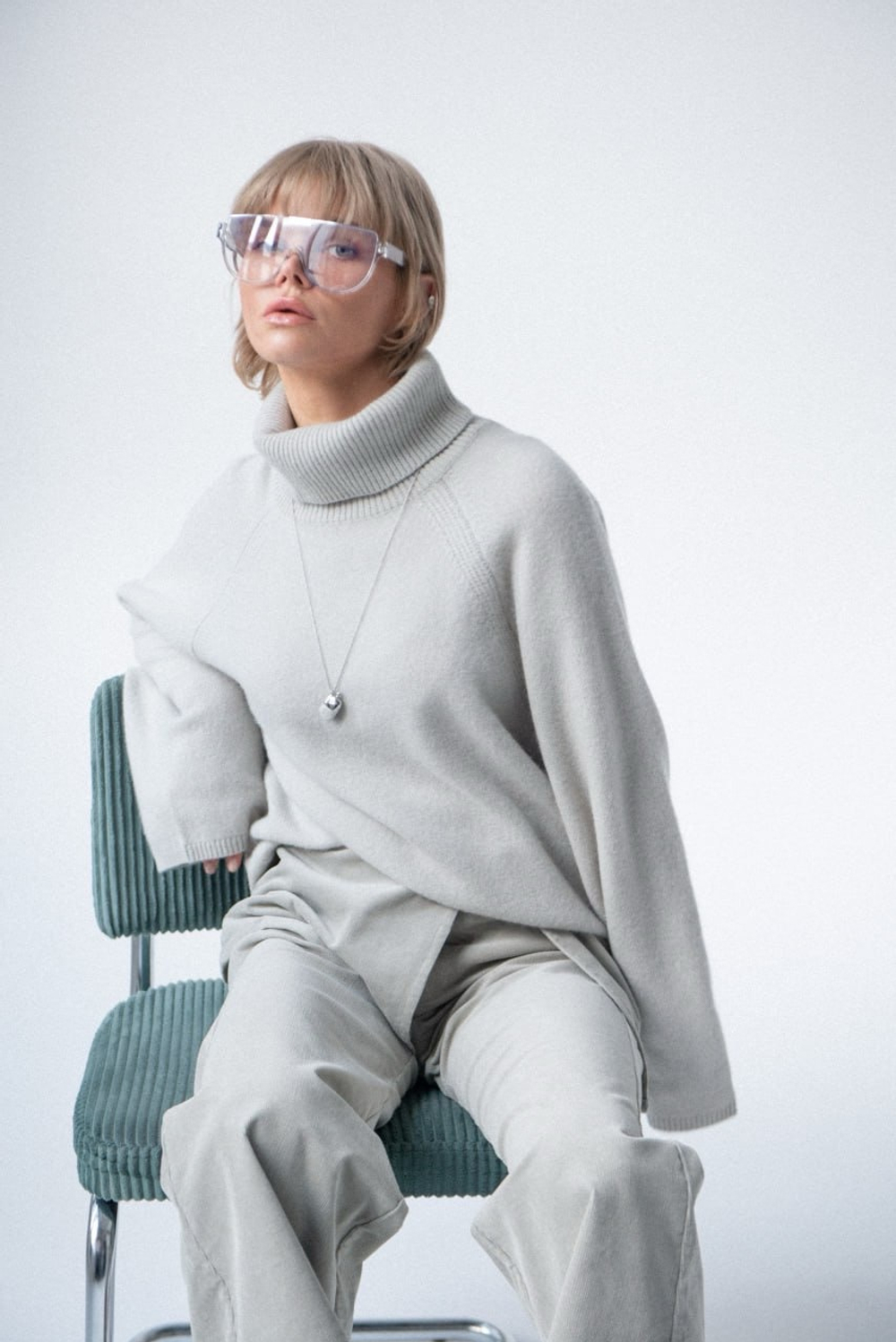 Свитер из 100% овечьей шерсти