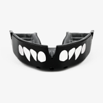 Боксерская капа Opro Silver Level Black Jaws