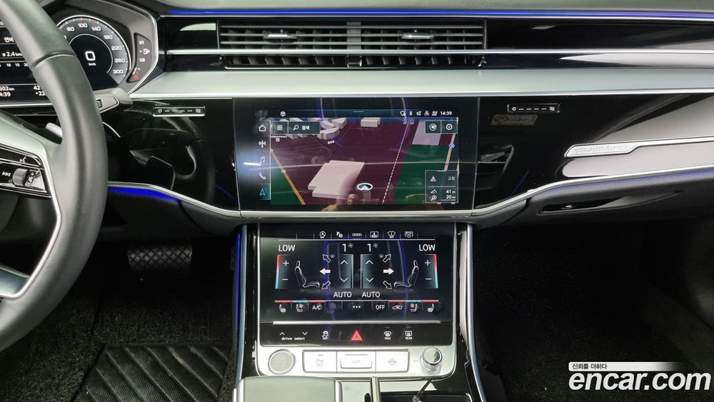 Audi A8 (D5) 55 TFSI Quattro LWB (12.2021)