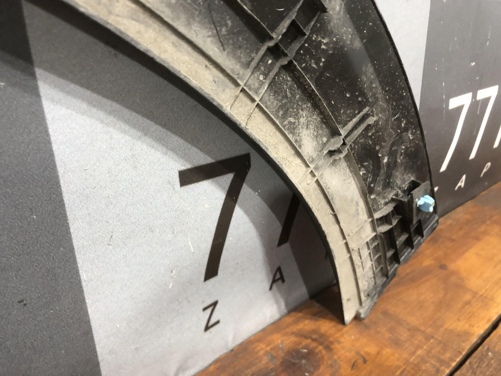 Накладка крыла заднего правого Kia Seltos 19-нв Б/У Оригинал 87744Q5000