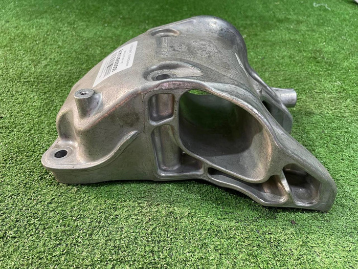 Подушка Mercedes A W177 (2018-н.в.)