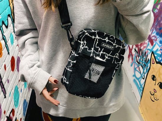 Сумка ТАЙНА через плечо черный/колючка