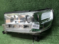 Битая Фара левая Toyota Land Cruiser 200 15-21 LED
