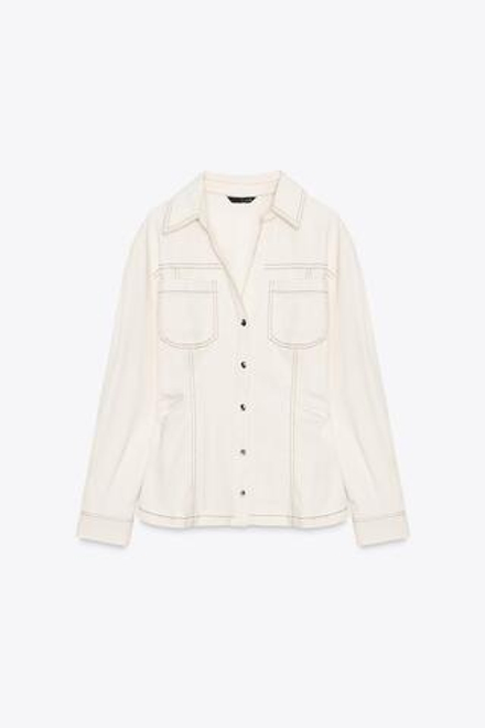 ZARA ПРИТАЛЕННАЯ ДЖИНСОВАЯ РУБАШКА, ЭКРЮ