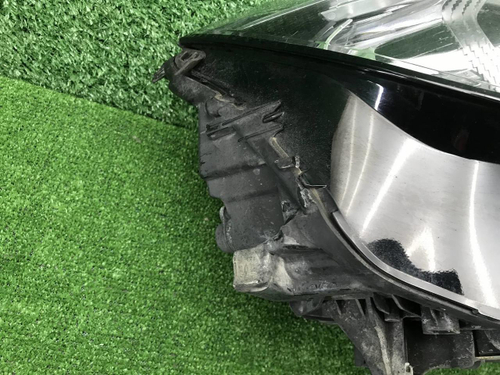 Фара правая BMW 7er G11 G12 (2019-2022) LED