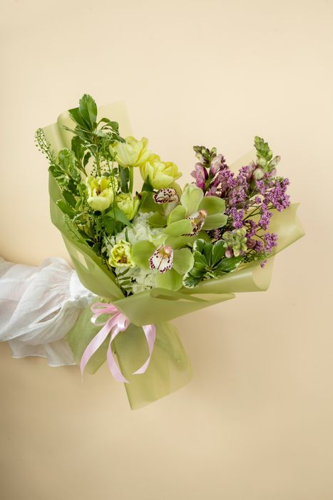 Букет "Поцелуй весны"