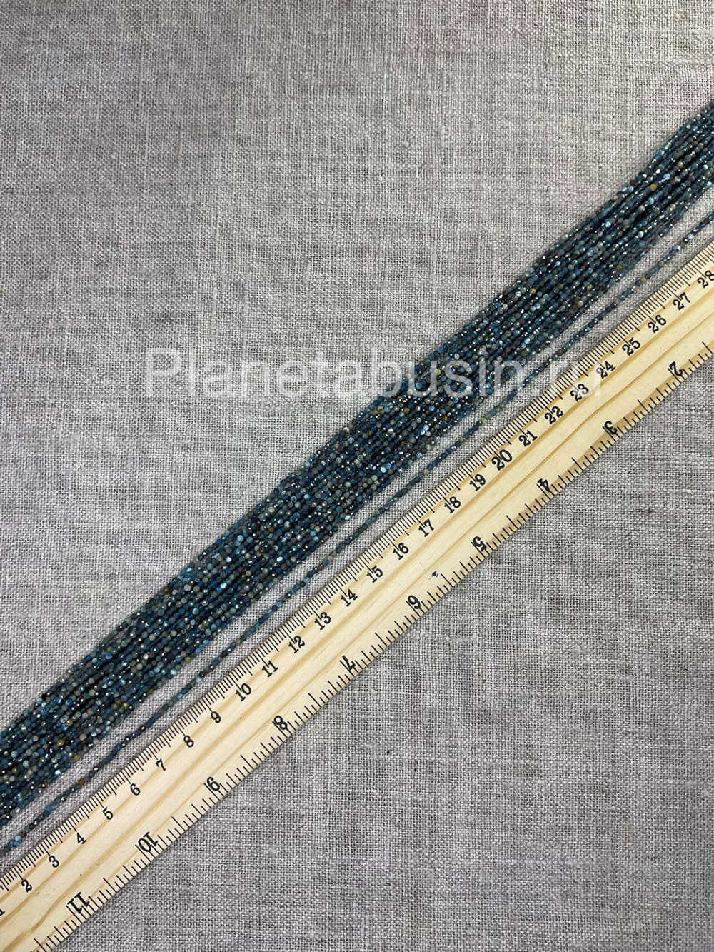 Апатит 2 мм. арт. 1806