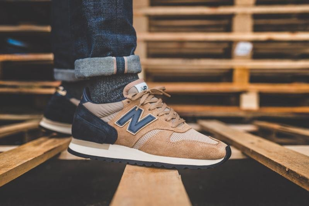 New Balance M770SBN