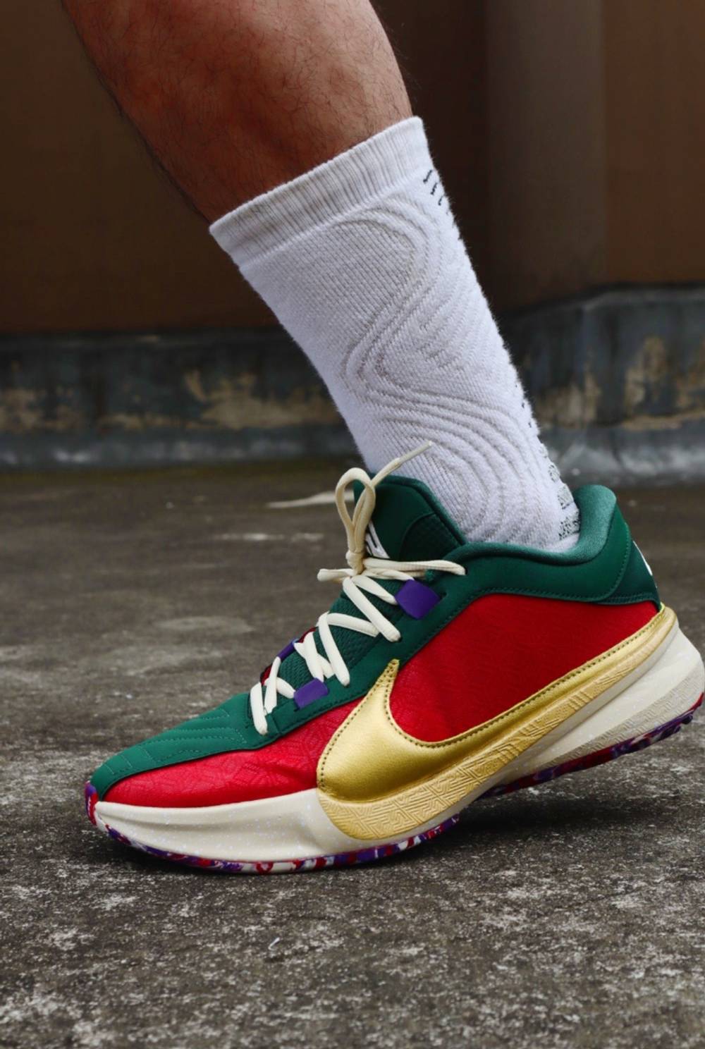 Кроссовки Nike Zoom Freak 5 EP 'Keep It A Buck' DZ2945-600