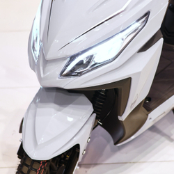 Скутер TMBK SCOOTER ARROW 50cc Nardo Grey Black