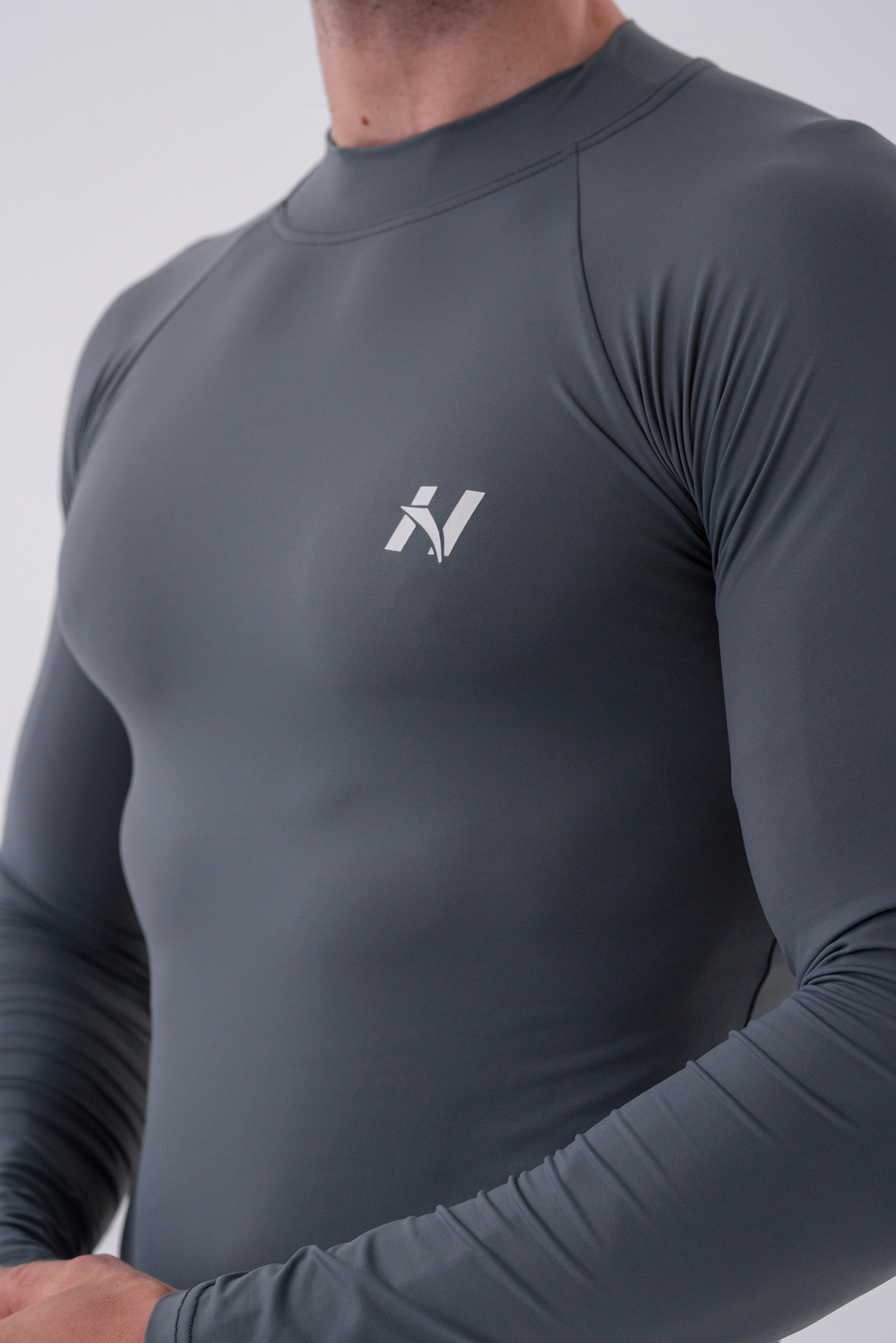 Мужской лонгслив Nebbia Functional T-shirt with long sleeves “Active” 328 Grey